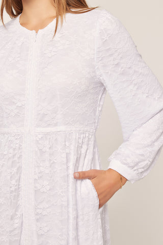 molly mae white long sleeve dress Pregnant Molly-Mae Hague looks stunning in white figure-hugging dress as she shows off growing bump